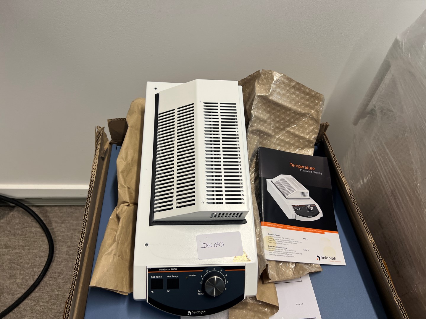 HEIDOLPH Incubator 1000 - Temperature-Controlled Laboratory Incubator (2023)